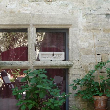 La Villages Chambres D'Hotes Vallabrègues Εξωτερικό φωτογραφία