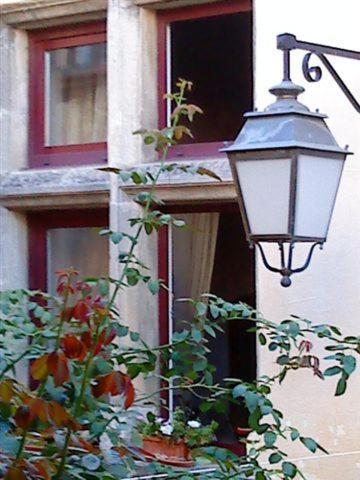 La Villages Chambres D'Hotes Vallabrègues Εξωτερικό φωτογραφία