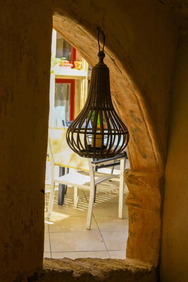 La Villages Chambres D'Hotes Vallabrègues Εξωτερικό φωτογραφία