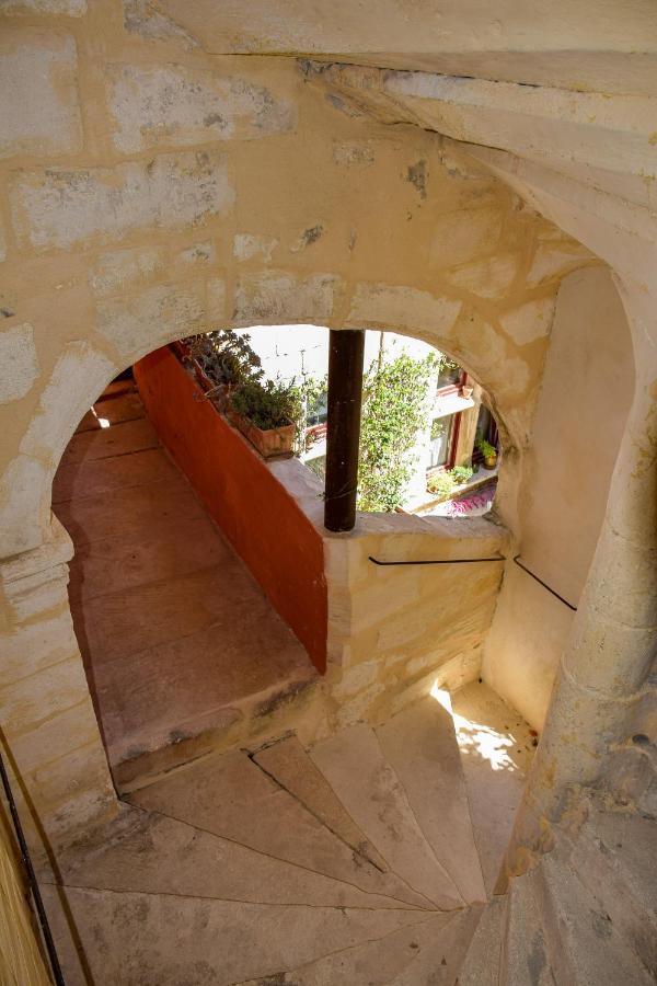 La Villages Chambres D'Hotes Vallabrègues Εξωτερικό φωτογραφία